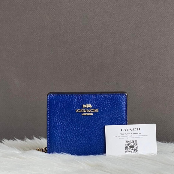 C2862 - Coach Snap Wallet - Picture 13 of 14